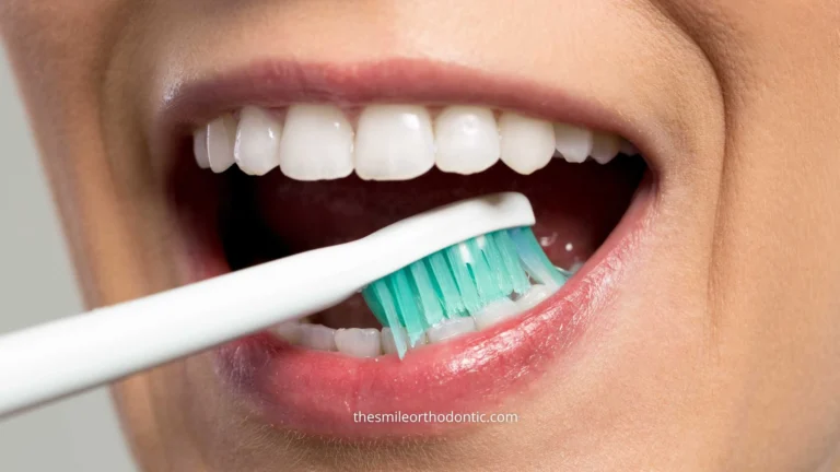 Banyak umat Muslim ragu apakah sikat gigi saat puasa diperbolehkan. Simak penjelasan lengkap dari dokter gigi berpengalaman tentang hukum dan cara aman sikat gigi saat Ramadan.