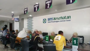 Veneer gigi untuk tujuan estetika tidak ditanggung BPJS. Pahami dasar aturannya, perbedaannya dengan tambal gigi, dan langkah sebelum memilih perawatan.